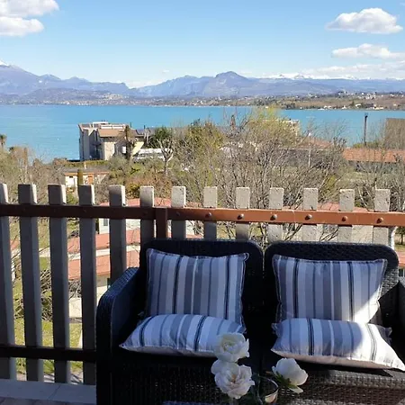 Classic Ai Cappuccini Appartamento Peschiera del Garda
